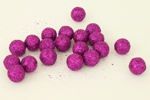 Kulatá přízdoba - barva fialová, cena za 1 polybag (20 ks). PRZ719876, sada 20 ks