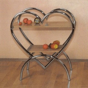Odkládací stolek Srdce chrom/buk